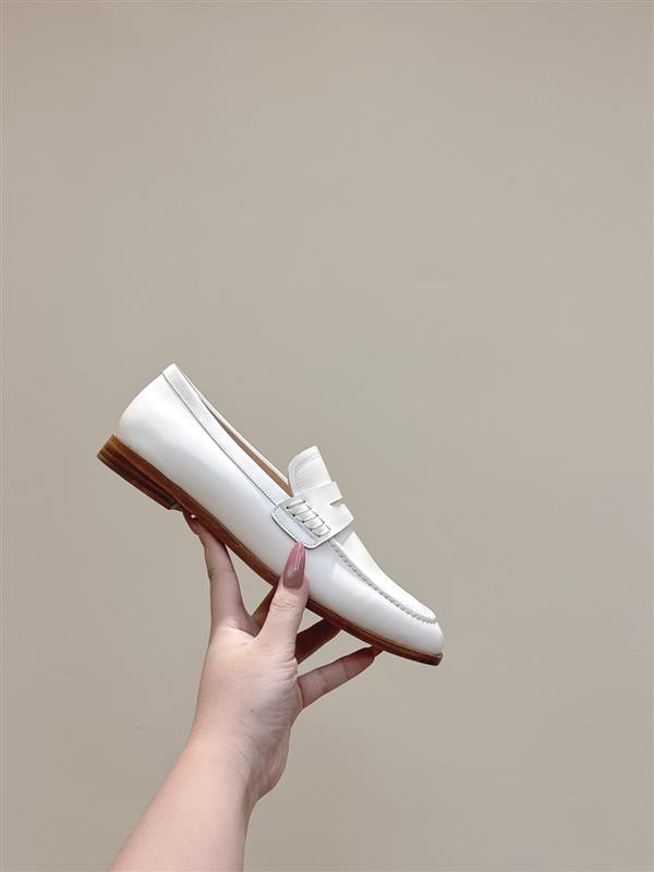 2025112812728833 310